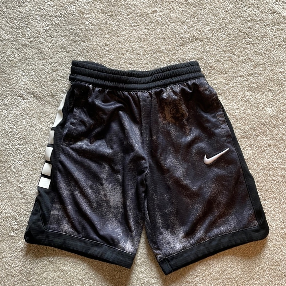 Nike Dri-fit Shorts Boys size 7